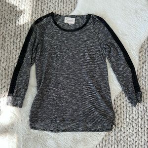 Vince Camuto black n white sweater w faux leather size small